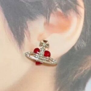 Vivienne Westwood silver tone ❤️Red heart Saturn orb stud earrings